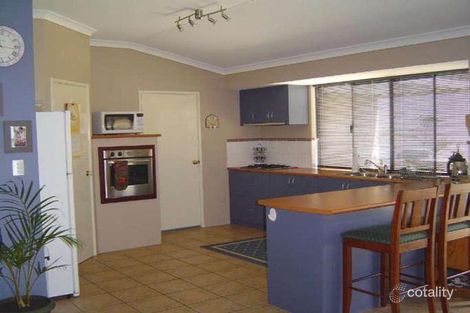 Property photo of 2 Kenworth Pass Success WA 6164