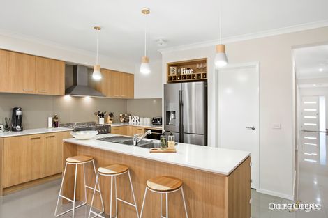 Property photo of 11 Tosca Way Doreen VIC 3754