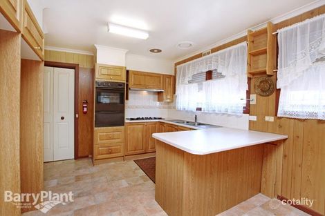 Property photo of 71 Hume Avenue Melton South VIC 3338