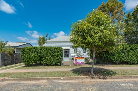 25 Svensson St, Svensson Heights, QLD 4670