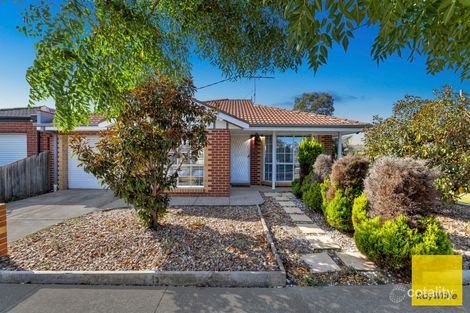 50 May Ave, Altona Meadows, VIC 3028