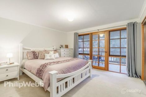 Property photo of 3 Bellavista Place Ringwood North VIC 3134