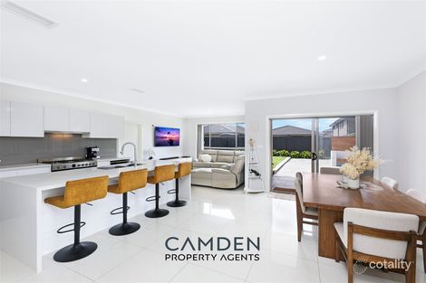 Property photo of 9 Haybale Street Austral NSW 2179