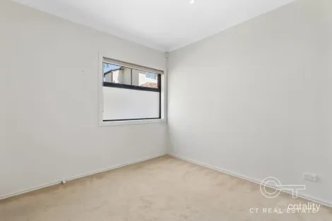 Property photo of 2/33 Bletchley Road Hughesdale VIC 3166