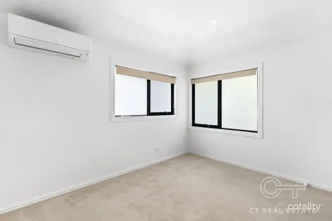 Property photo of 2/33 Bletchley Road Hughesdale VIC 3166