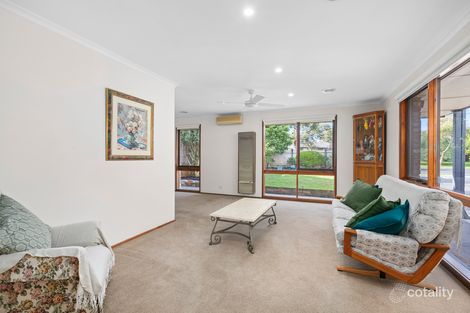 Property photo of 126 Howard Road Dingley Village VIC 3172