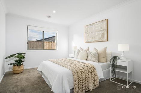 Property photo of 3 Majella Street Mount Duneed VIC 3217