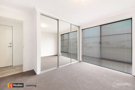 Property photo of 21 Biloxi Loop Success WA 6164