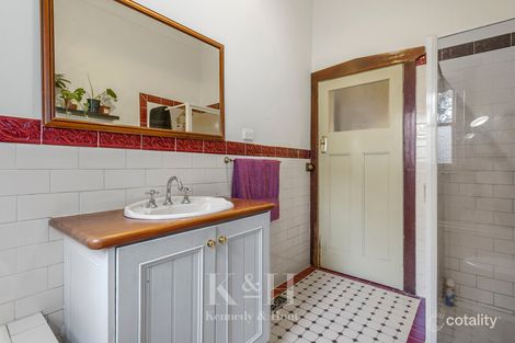 Property photo of 18 Morrow Road Gisborne VIC 3437