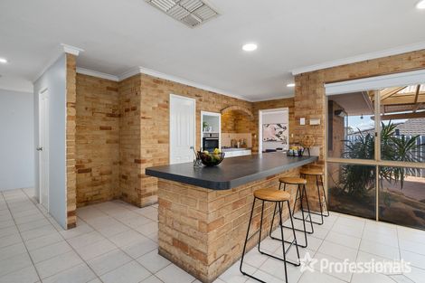 Property photo of 6 Gavin Way Kingsley WA 6026