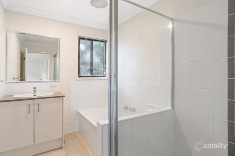 Property photo of 5/2 Emerald Place Bridgeman Downs QLD 4035
