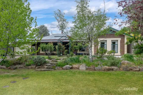 Property photo of 1 Wattlebird Court Mount Barker SA 5251