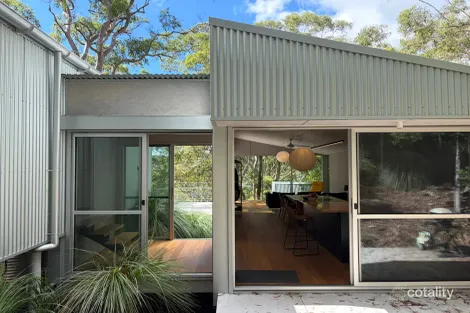 135 Riverview Ave, Dangar Island, NSW 2083