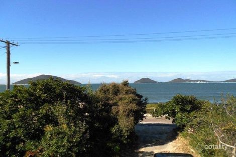 Property photo of 55 The Boulevarde Hawks Nest NSW 2324