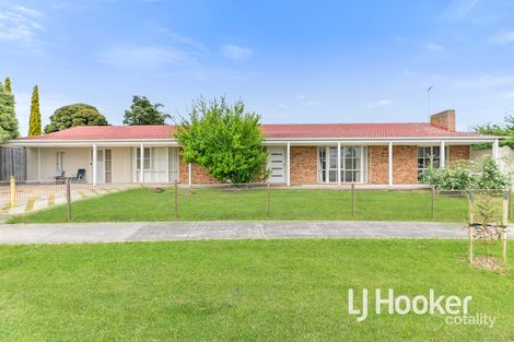 Property photo of 2 Springfield Drive Narre Warren VIC 3805
