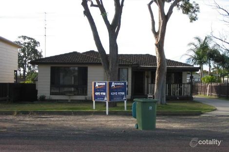 23 Goobarabah Ave, Lake Haven, NSW 2263