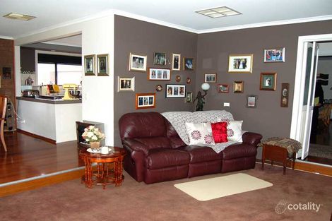 Property photo of 129A Halletts Way Darley VIC 3340