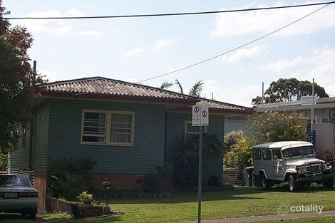 152 Holland Rd, Holland Park, QLD 4121