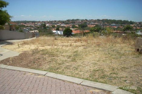 Property photo of 17 Strickland Court Coogee WA 6166