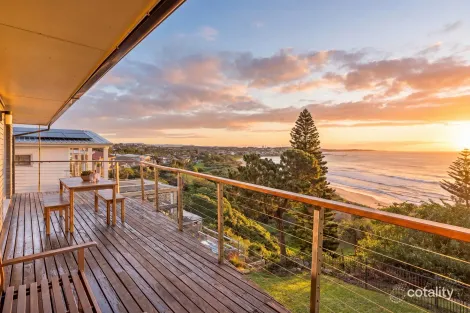 Property photo of 4 Cliff Drive Kiama Downs NSW 2533