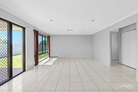 Property photo of 29 Mayfair Drive Emerald QLD 4720