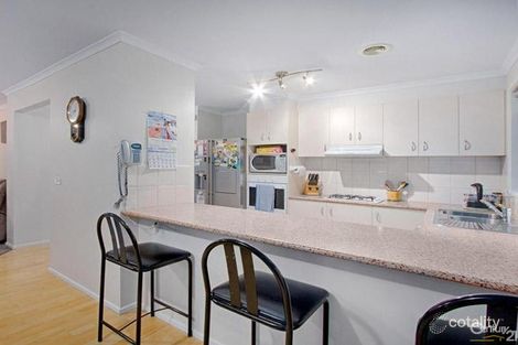 Property photo of 7 Sir Phillip Court Pakenham VIC 3810