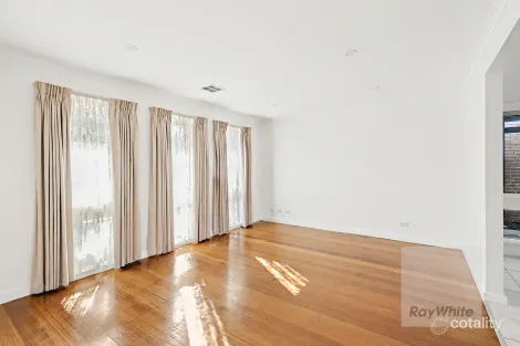 Property photo of 66 Cameron Parade Bundoora VIC 3083