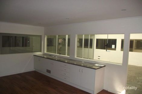 3a Holloway Dr, Bayswater, VIC 3153