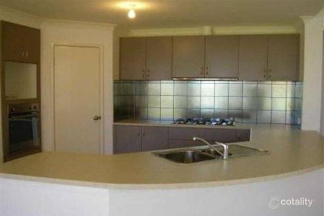 Property photo of 31 Pastrana Crescent Port Kennedy WA 6172