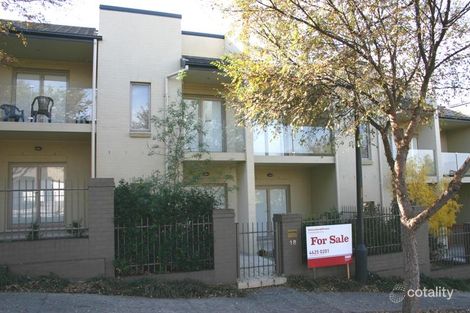 18/18a Parc Guell Dr, Campbelltown, NSW 2560