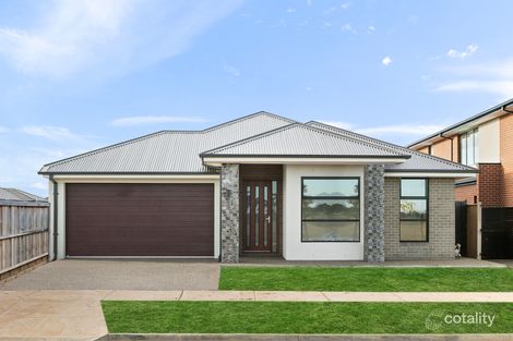 Property photo of 18 Halcyon Road Deanside VIC 3336