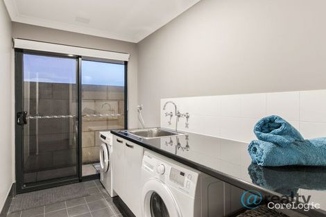 Property photo of 17 Caloundra Street Secret Harbour WA 6173