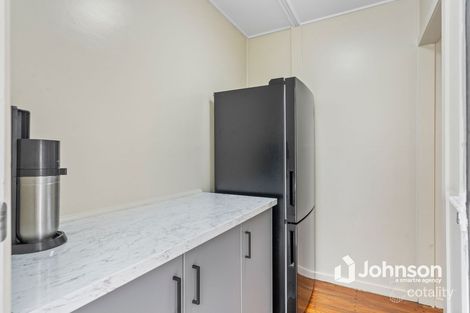 Property photo of 251 Wondall Road Wynnum West QLD 4178