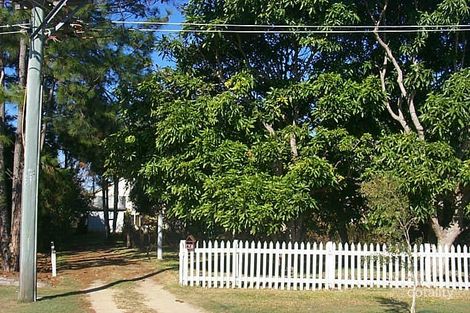 47 Coronation Ave, Beachmere, QLD 4510