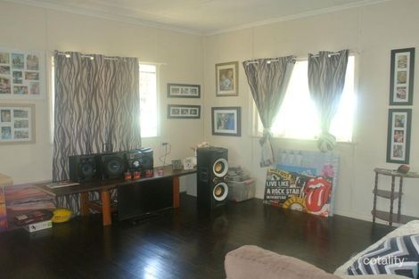Property photo of 79 McLennan Street Woody Point QLD 4019