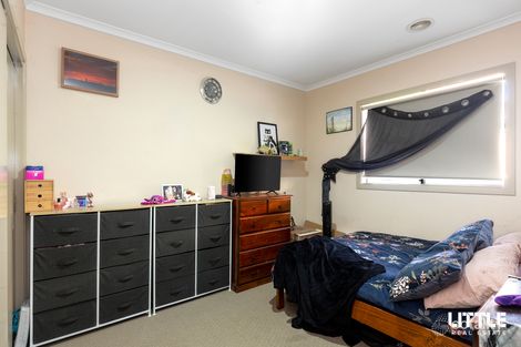 Property photo of 38 Dunraven Crescent Doreen VIC 3754