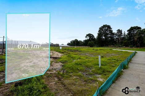 Property photo of 11 Appleford Grove Lang Lang VIC 3984