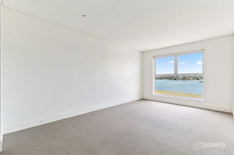 Property photo of 28/27-33 Peninsula Drive Breakfast Point NSW 2137