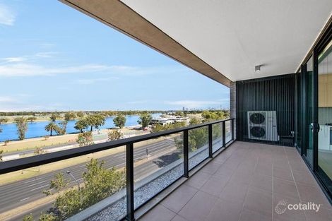 Property photo of 609/70 Queens Road Melbourne VIC 3004
