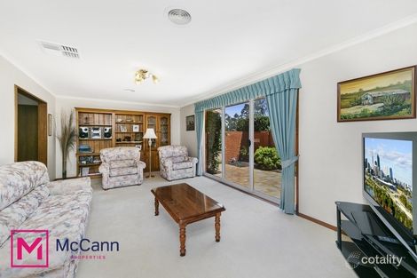 Property photo of 1 Lobb Place Wanniassa ACT 2903
