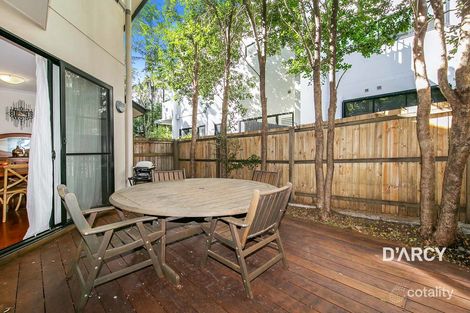 Property photo of 4/17 Dorset Street Ashgrove QLD 4060
