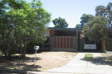 38 Wahroonga Ave, Valley View, SA 5093