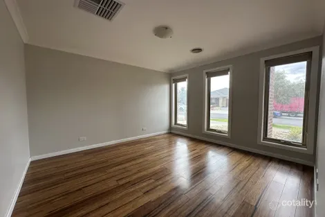 Property photo of 2 Dion Place Harkness VIC 3337