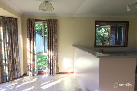 Property photo of 2/29 Ishbell Drive Armidale NSW 2350