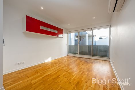 Property photo of 415/99 Nott Street Port Melbourne VIC 3207
