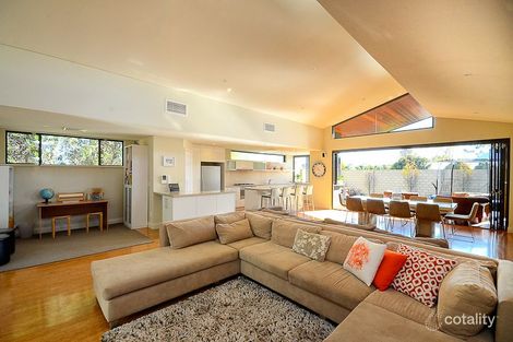 Property photo of 30A Tweeddale Road Applecross WA 6153