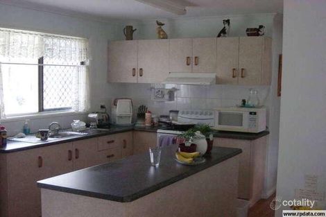 Property photo of 24 Kent Parade Torbanlea QLD 4662