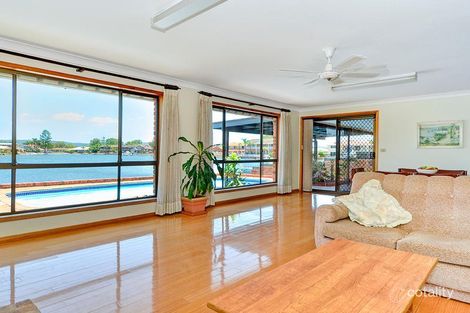 Property photo of 34 Helmsman Boulevard St Huberts Island NSW 2257