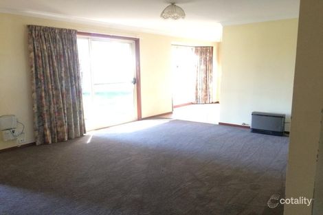Property photo of 2/29 Ishbell Drive Armidale NSW 2350