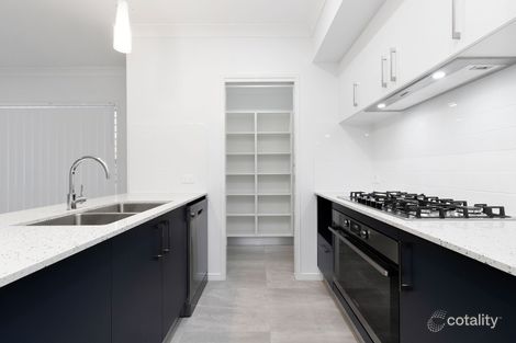 Property photo of 24 Broxburn Circuit Spring Mountain QLD 4300